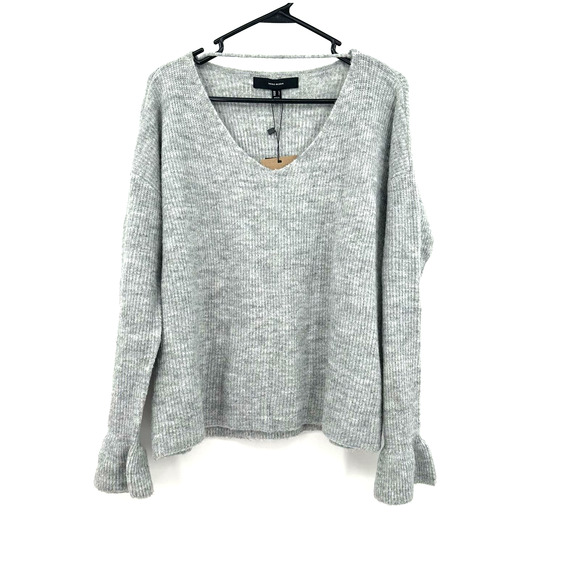 Vero Moda size Large gray v neck sweater bell sleeves NEW v neck ruffle blouse - Picture 1 of 8